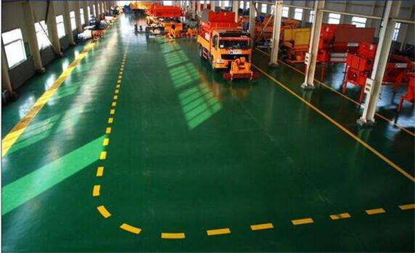 造成佛山環氧地坪涂料發粘的原因有哪些？