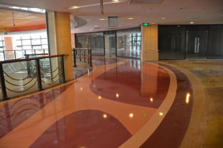 瓷磚褪色破裂不用怕？看環保地坪涂料施工廠怎么做？