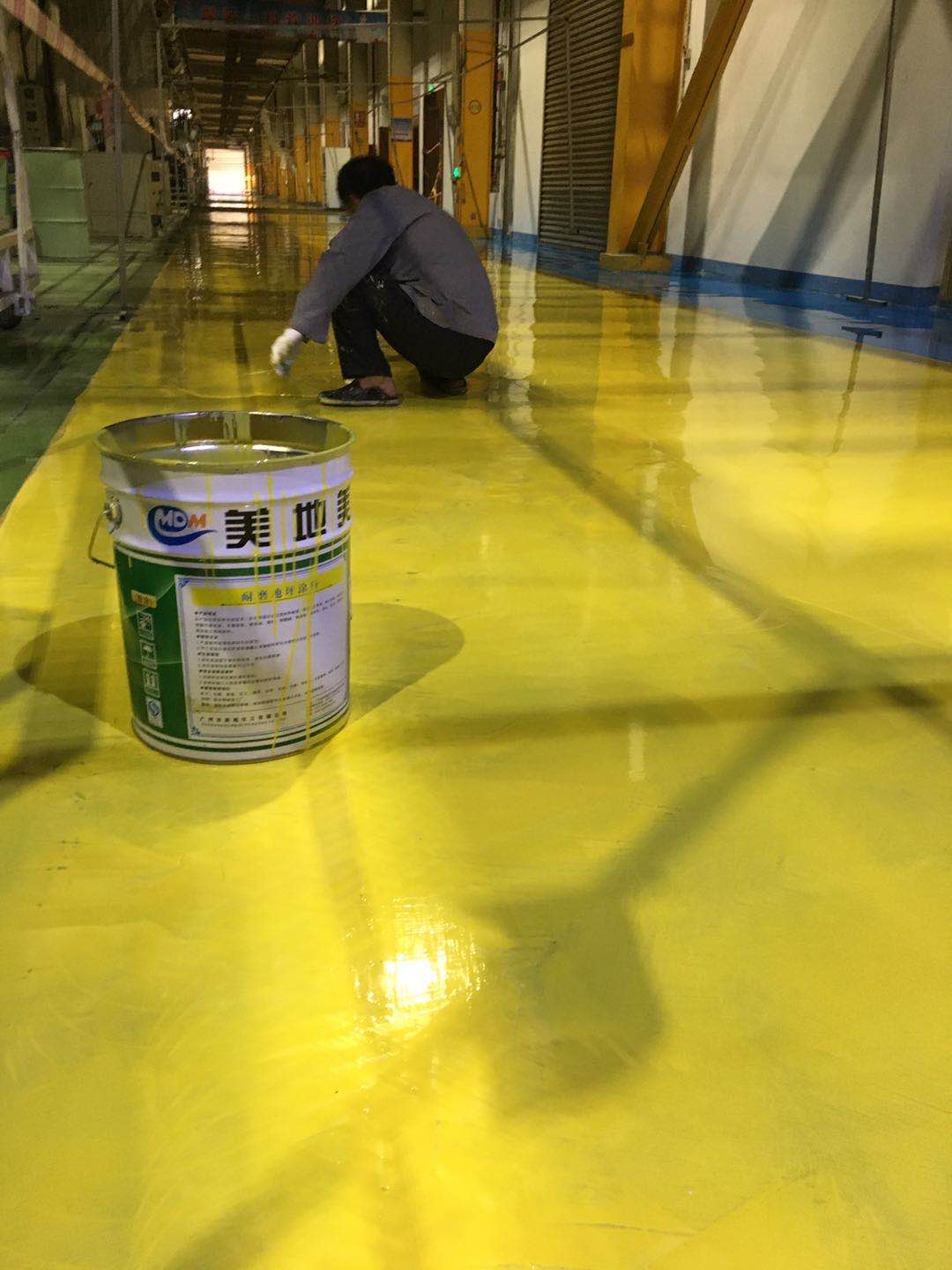 車(chē)庫(kù)環(huán)氧地坪施工標(biāo)準(zhǔn)有哪些